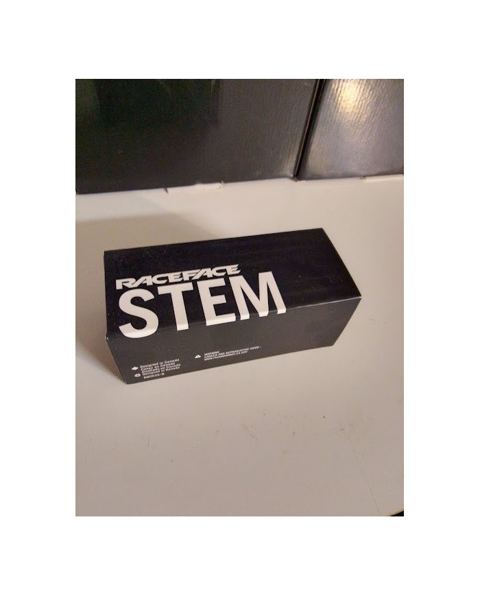 Stem MTB Raceface Turbine R Ø35mm – Lunghezza 40mm – Inclinazione 0° – Rosso