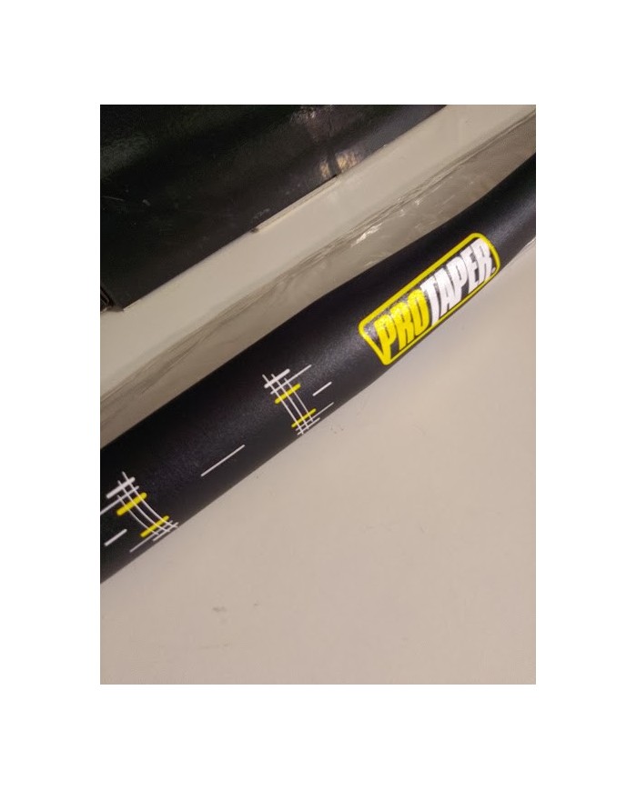 Manubrio MTB Protaper Flat Ø31.8mm – Lunghezza 810mm – Alluminio – Nuovo