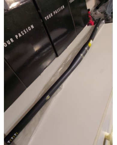 Manubrio MTB Protaper Flat Ø31.8mm – Lunghezza 810mm – Alluminio – Nuovo