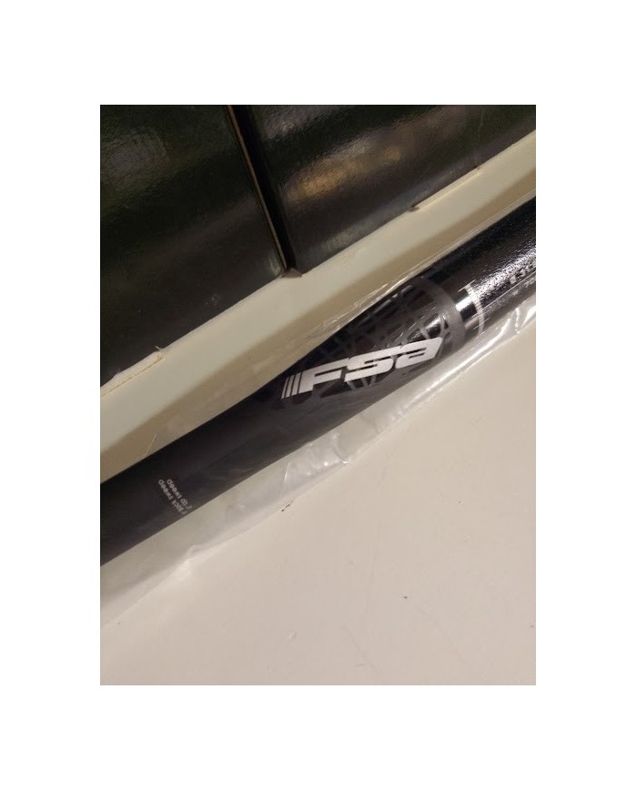 Manubrio MTB FSA SL-K Flat Ø31.8mm – Lunghezza 700mm – Carbonio