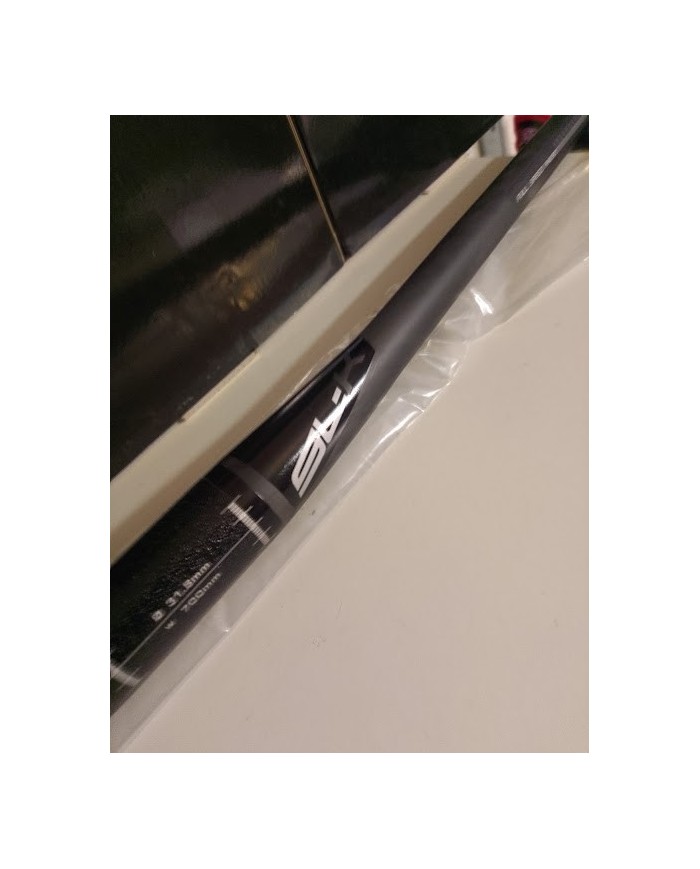 Manubrio MTB FSA SL-K Flat Ø31.8mm – Lunghezza 700mm – Carbonio