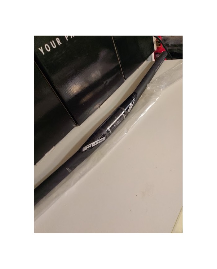 Manubrio MTB FSA SL-K Flat Ø31.8mm – Lunghezza 700mm – Carbonio