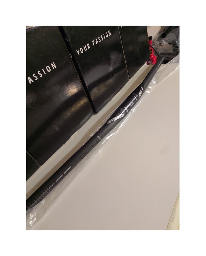 Manubrio MTB FSA SL-K Flat Ø31.8mm – Lunghezza 700mm – Carbonio