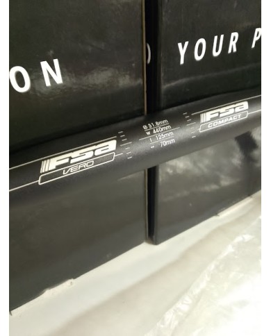 Piega Manubrio Bici da Corsa FSA Vero Compact – Alluminio – 44 cm centro-centro