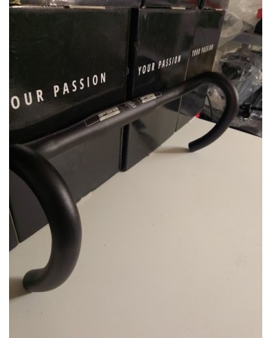 Piega Manubrio Bici da Corsa FSA Omega Compact – Alluminio – Ø31.8mm – 44 cm centro-centro